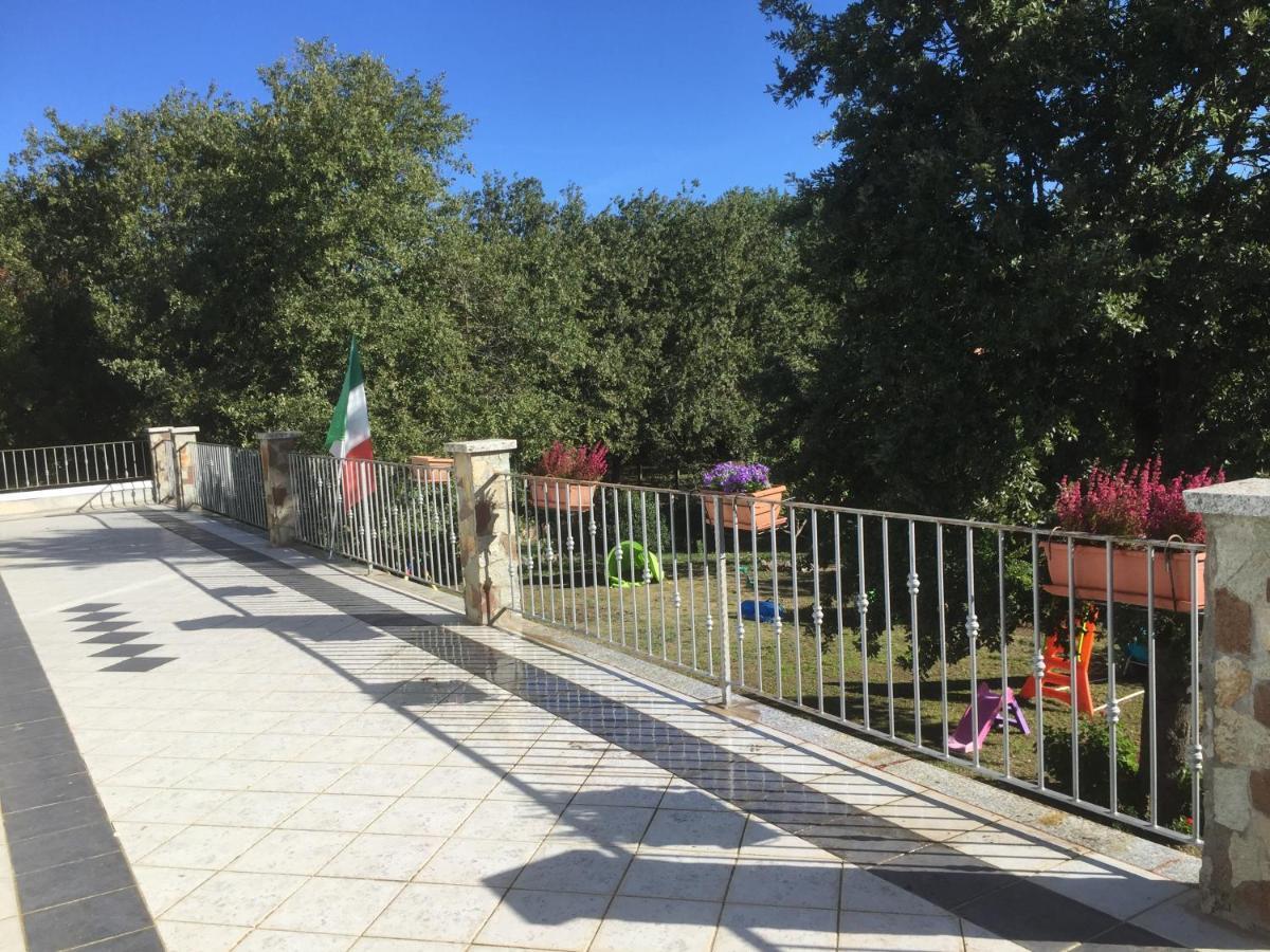 Agriturismo Pranu Sorgono Buitenkant foto